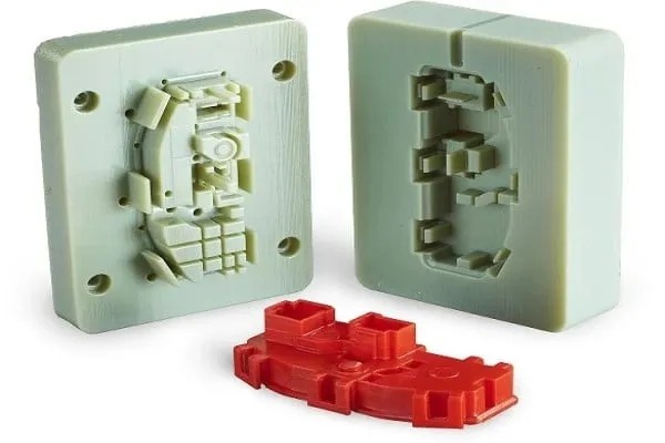 Low Volume Injection Molding: A Comprehensive Guide