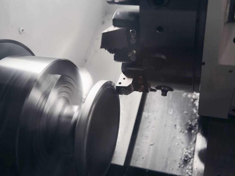 CNC Lathe vs CNC Turning Center: Differences, Applications & Benefits